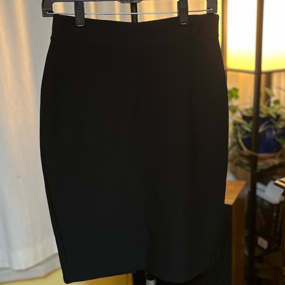 Stretchy, Black Pencil Skirt